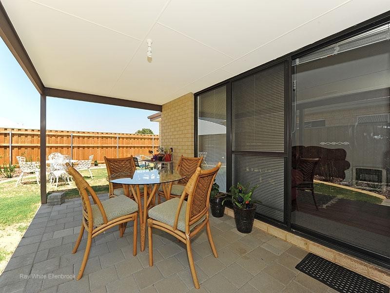 26 Hatfield Road, Ellenbrook WA 6069