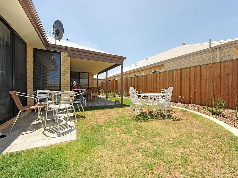 26 Hatfield Road, Ellenbrook WA 6069