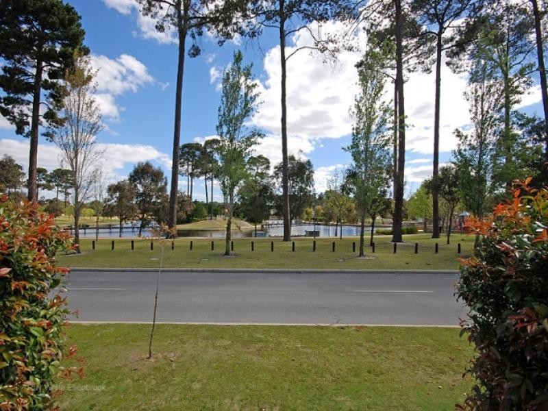 42 Ponte Vecchio Boulevard, Ellenbrook WA 6069