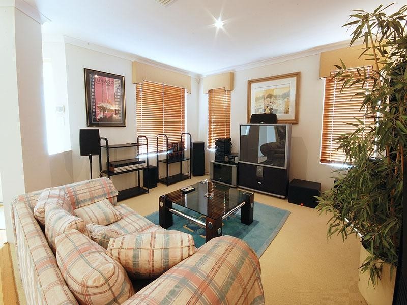 42 Ponte Vecchio Boulevard, Ellenbrook WA 6069