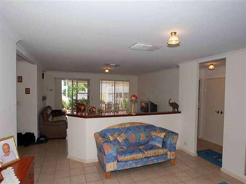 4 Lookout Circle, Ellenbrook WA 6069