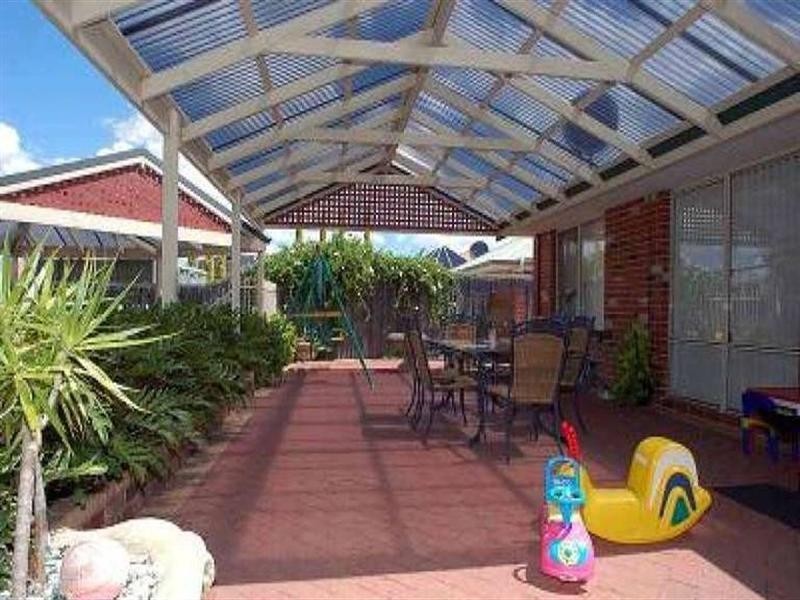 4 Lookout Circle, Ellenbrook WA 6069