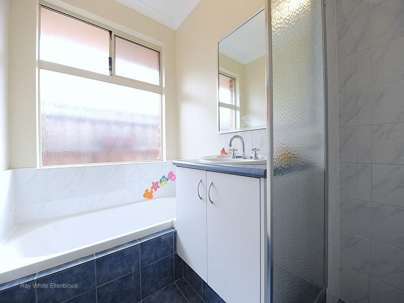 35 Withnell Drive, Ellenbrook WA 6069