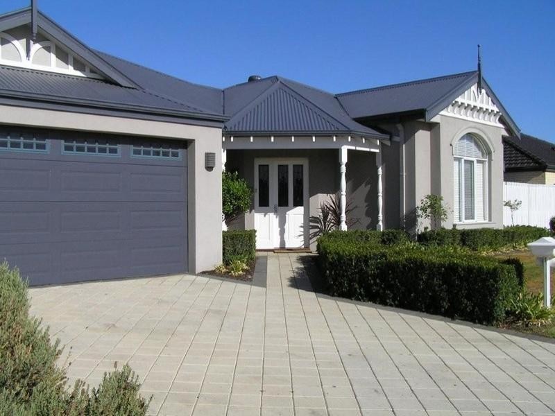 8 Kildare Lane, The Vines WA 6069
