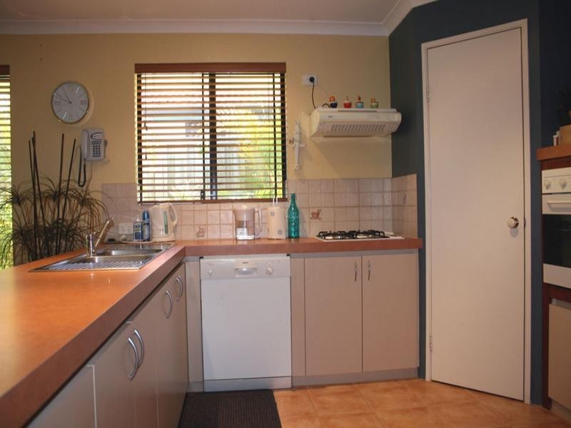 18 Portofino Turn, Ellenbrook WA 6069