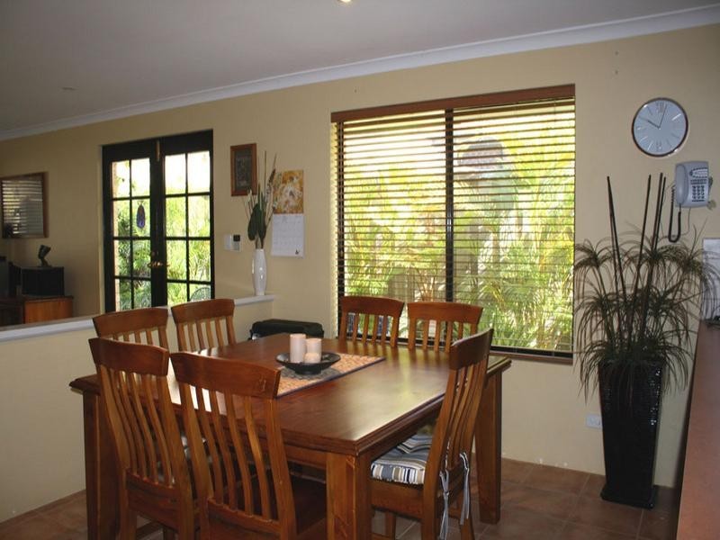 18 Portofino Turn, Ellenbrook WA 6069
