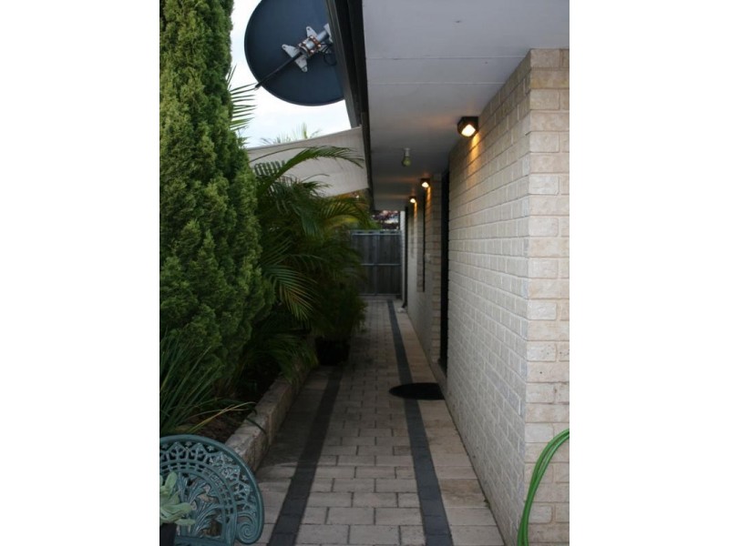 18 Portofino Turn, Ellenbrook WA 6069