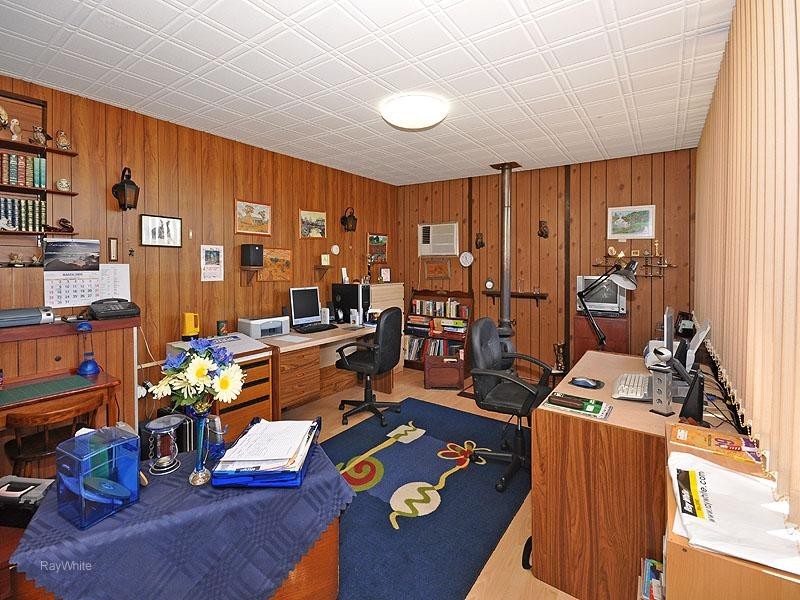 30 Newhaven Way, Nollamara WA 6061