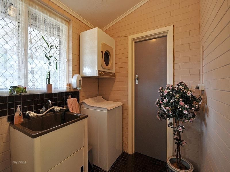 30 Newhaven Way, Nollamara WA 6061