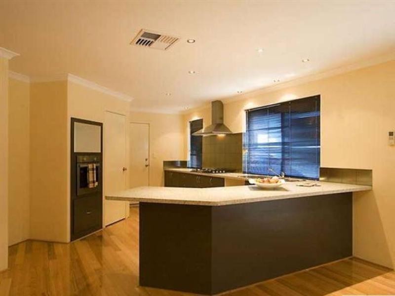 15 Weyba Turn, Ellenbrook WA 6069