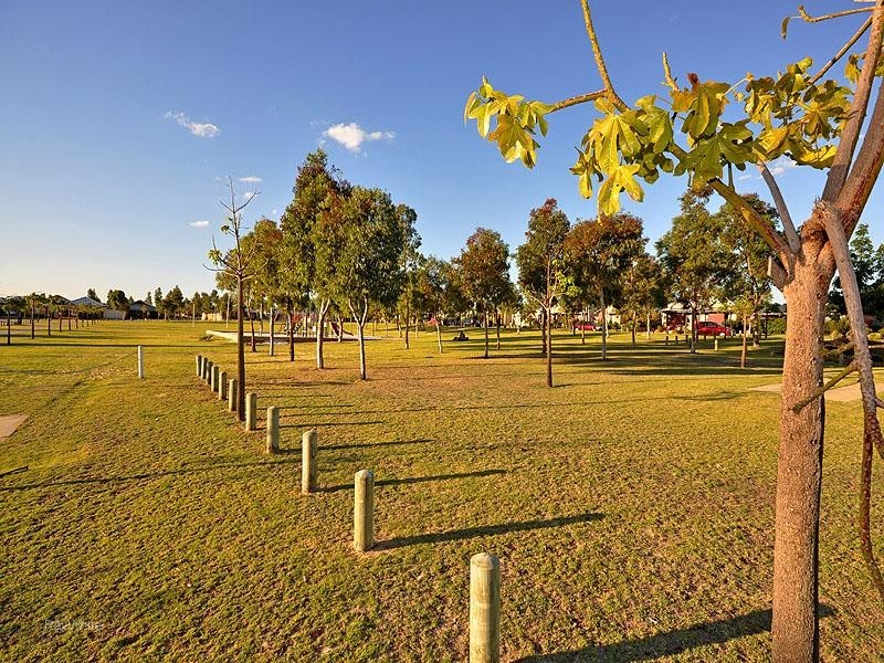 9 Riverina Drive, Ellenbrook WA 6069