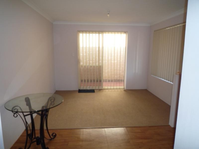 28 Larrawa Circle, Ellenbrook WA 6069