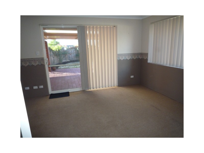 28 Larrawa Circle, Ellenbrook WA 6069