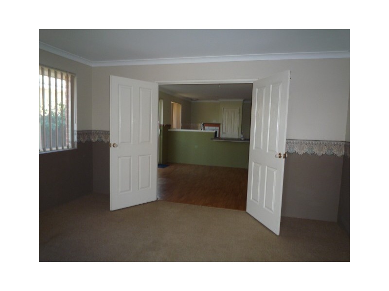 28 Larrawa Circle, Ellenbrook WA 6069