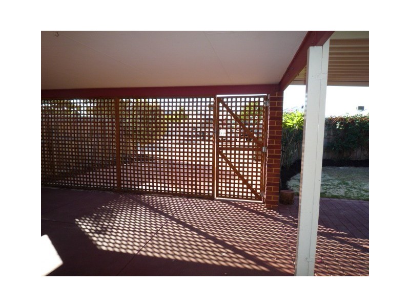 28 Larrawa Circle, Ellenbrook WA 6069