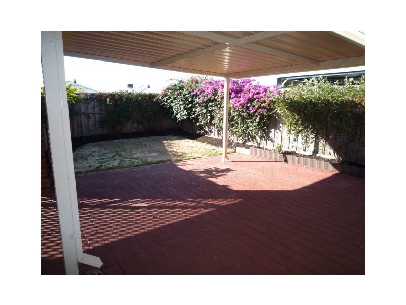 28 Larrawa Circle, Ellenbrook WA 6069