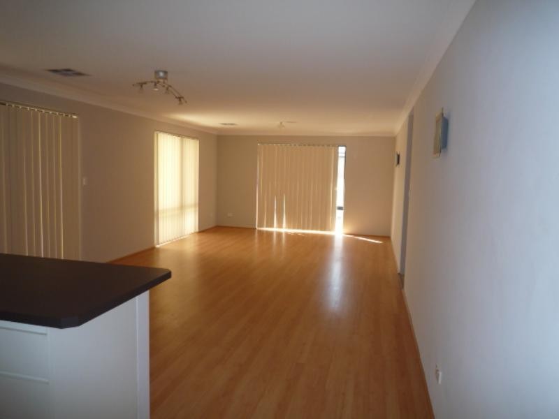 19 Heirisson Turn, Ellenbrook WA 6069
