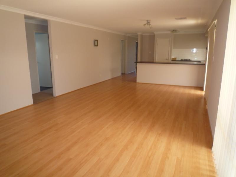 19 Heirisson Turn, Ellenbrook WA 6069