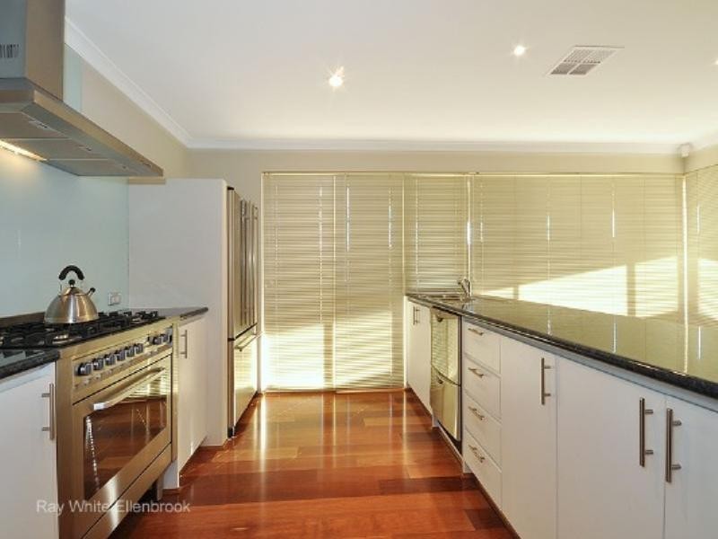 1 Branxholme Terrace, Ellenbrook WA 6069