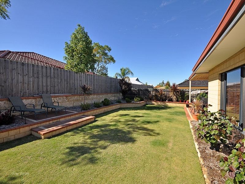 31 Welara Circle, Henley Brook WA 6055