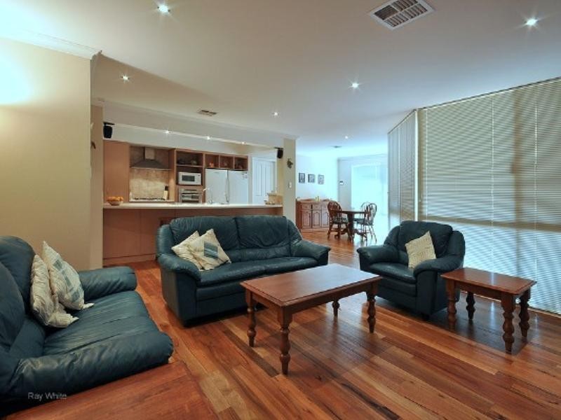 20 Pyrton Street, Aveley WA 6069