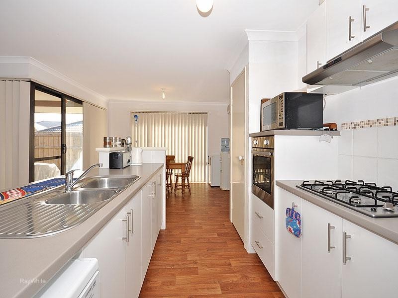 43 Mona Vale Loop, Ellenbrook WA 6069