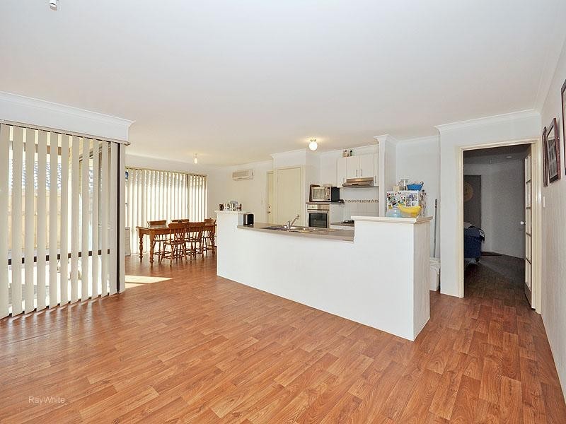 43 Mona Vale Loop, Ellenbrook WA 6069