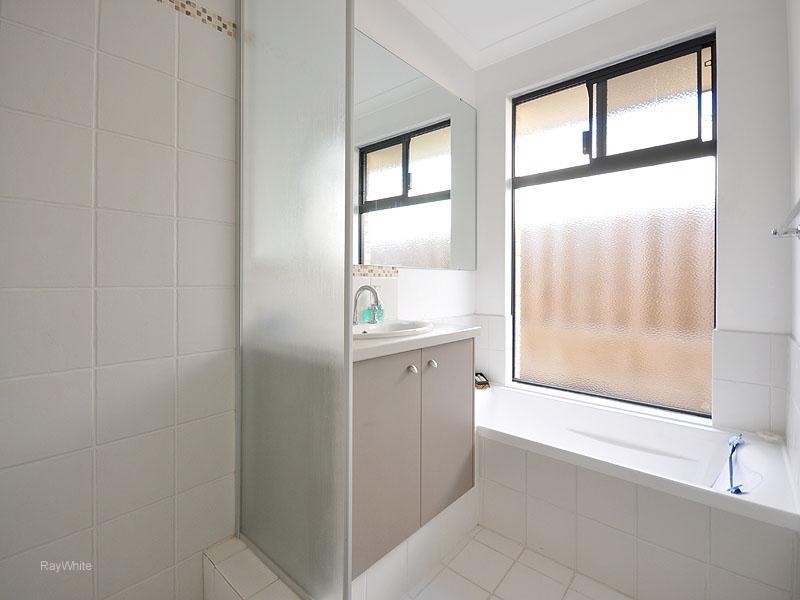 43 Mona Vale Loop, Ellenbrook WA 6069