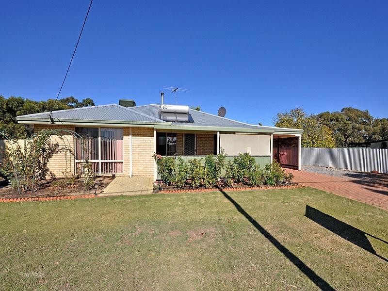 4 Turner Road, Bullsbrook WA 6084