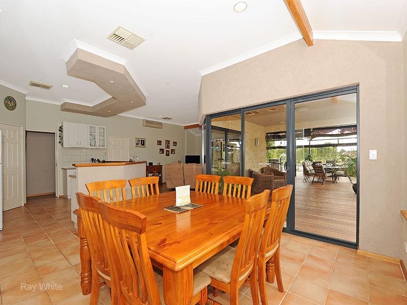 145 Ponte Vecchio Boulevard, Ellenbrook WA 6069