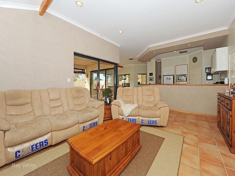 145 Ponte Vecchio Boulevard, Ellenbrook WA 6069