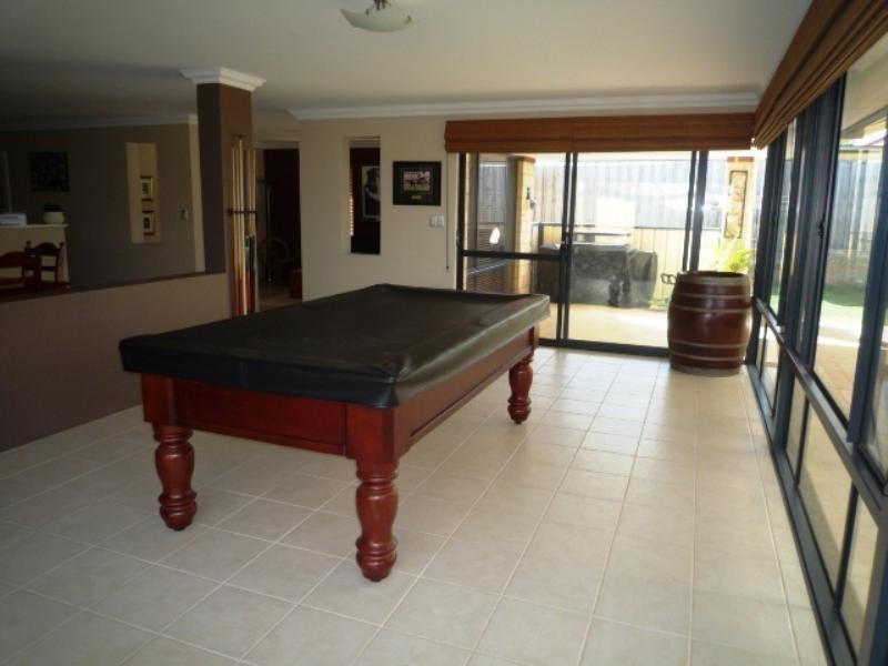 2 Baudin Way, Ellenbrook WA 6069