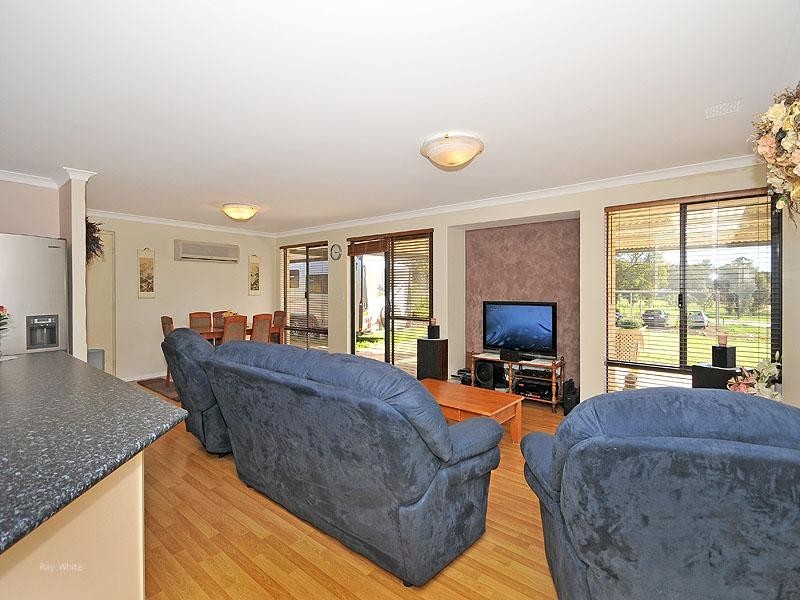 109 Devon Way, Lower Chittering WA 6084