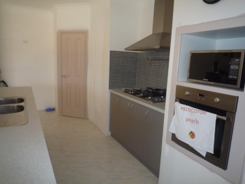 12 Harberton Parkway, Ellenbrook WA 6069