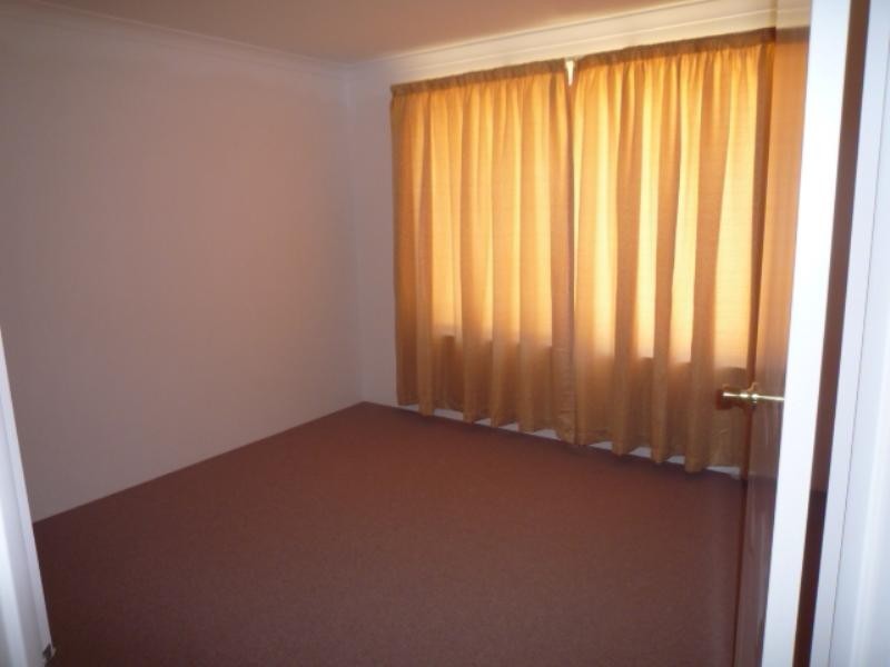 12 Harberton Parkway, Ellenbrook WA 6069