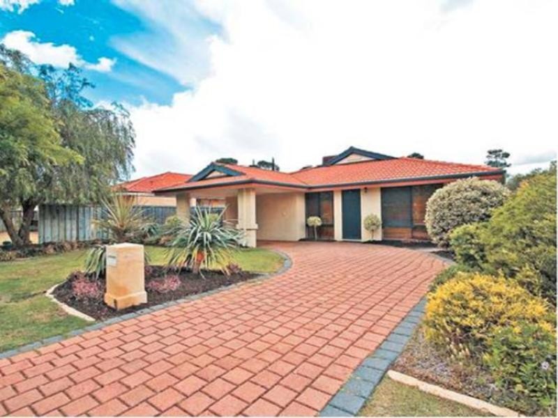 11 Morton Avenue, Ellenbrook WA 6069