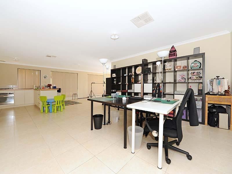 72 Granesse Drive, Ellenbrook WA 6069