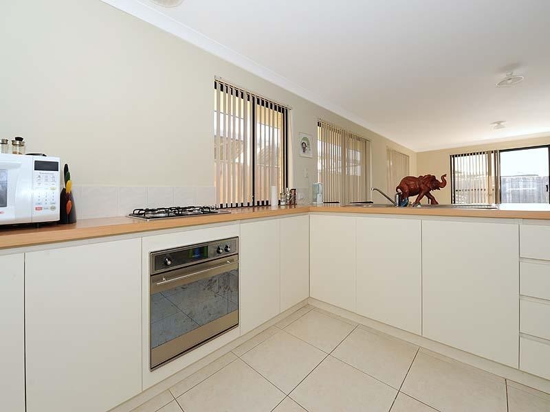 72 Granesse Drive, Ellenbrook WA 6069