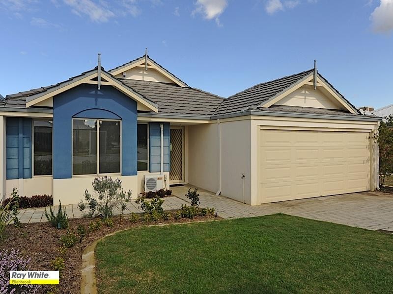 15 Brontie Avenue, Ellenbrook WA 6069