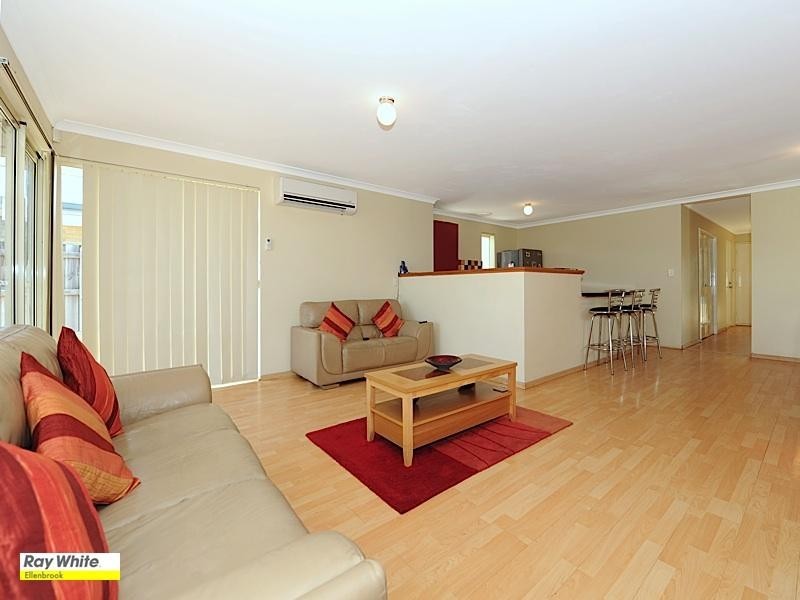 15 Brontie Avenue, Ellenbrook WA 6069