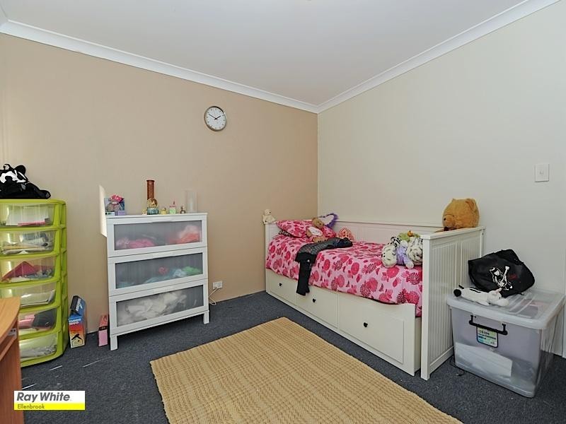 15 Brontie Avenue, Ellenbrook WA 6069