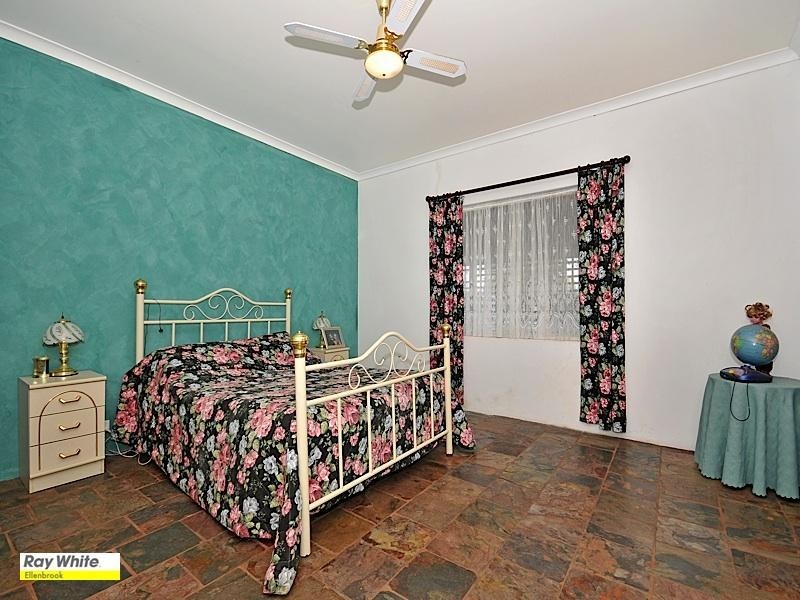 1086 Almeria Parade, Bullsbrook WA 6084