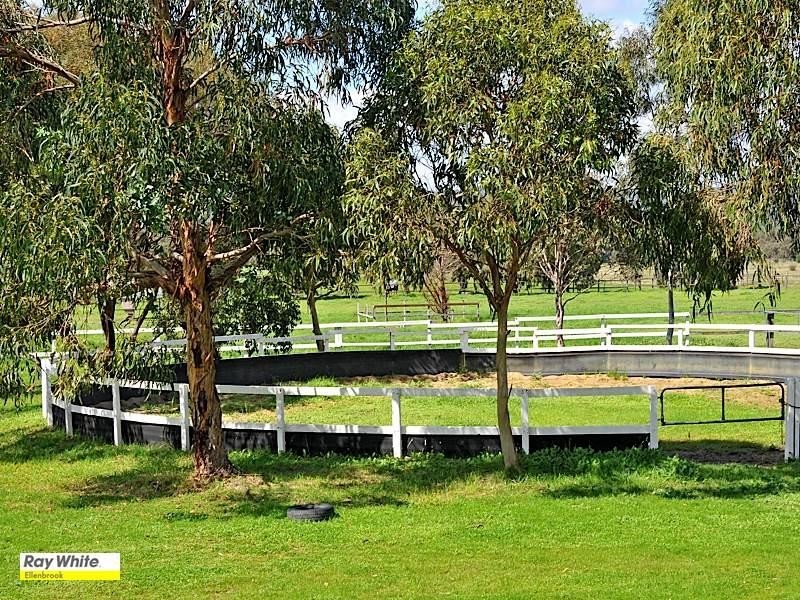 1086 Almeria Parade, Bullsbrook WA 6084