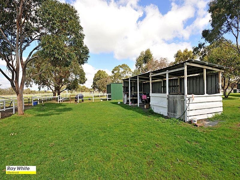 1086 Almeria Parade, Bullsbrook WA 6084