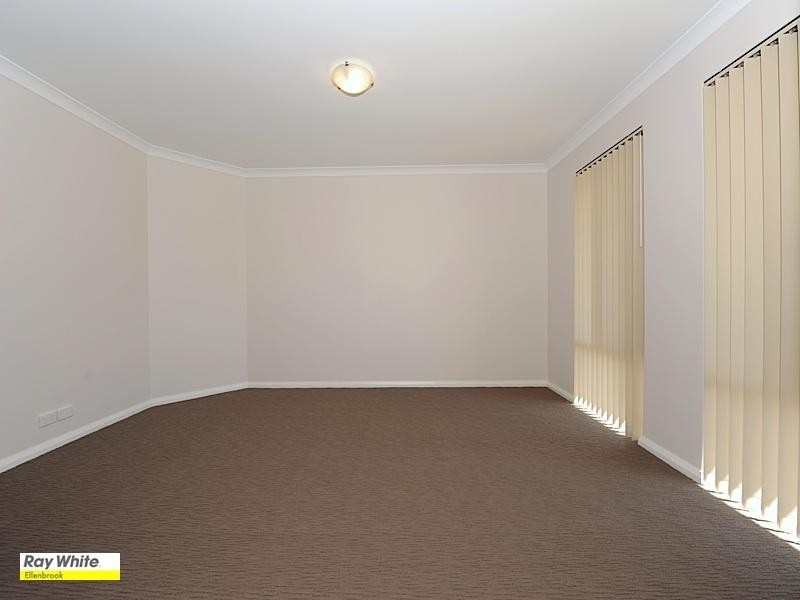 7 Fewson Turn, Ellenbrook WA 6069