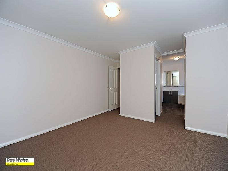 7 Fewson Turn, Ellenbrook WA 6069