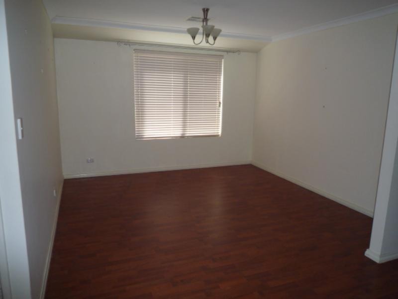 11 Anna Plains Circle, Ellenbrook WA 6069