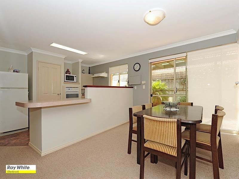 30 Parrotbush Crescent, Ellenbrook WA 6069