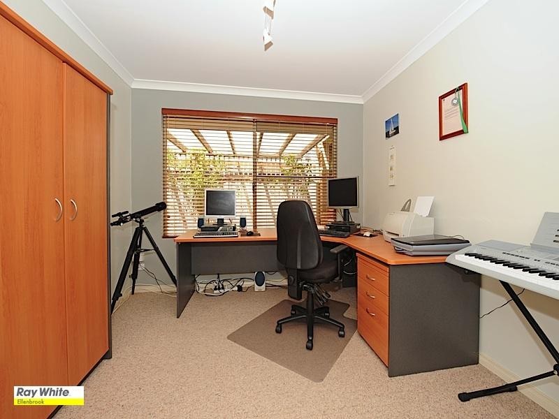 30 Parrotbush Crescent, Ellenbrook WA 6069