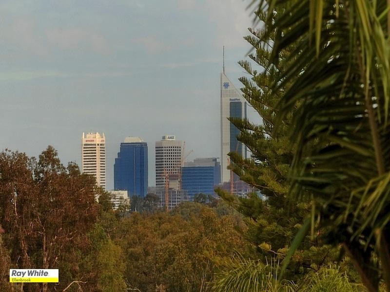 22 Elabana Crescent, Dianella WA 6059